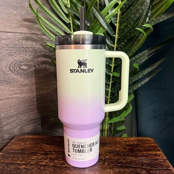 Stanley Halloween 40oz H2.0 Flowstate Quencher Tumbler in Hypnotic Green. NWT! - Picture 4 of 9